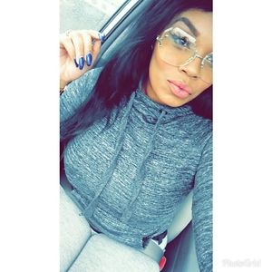 Meet your Posher, Artis